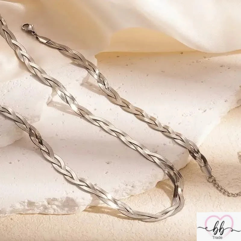 Elegantni pleteni set nakita – ogrlica i narukvica No.058