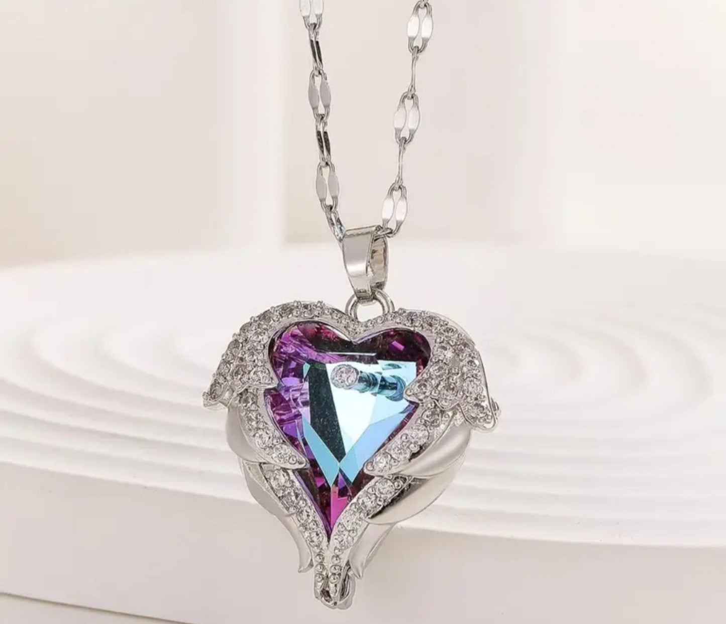 925 Ogrlica u obliku srca sa kristalom No.051