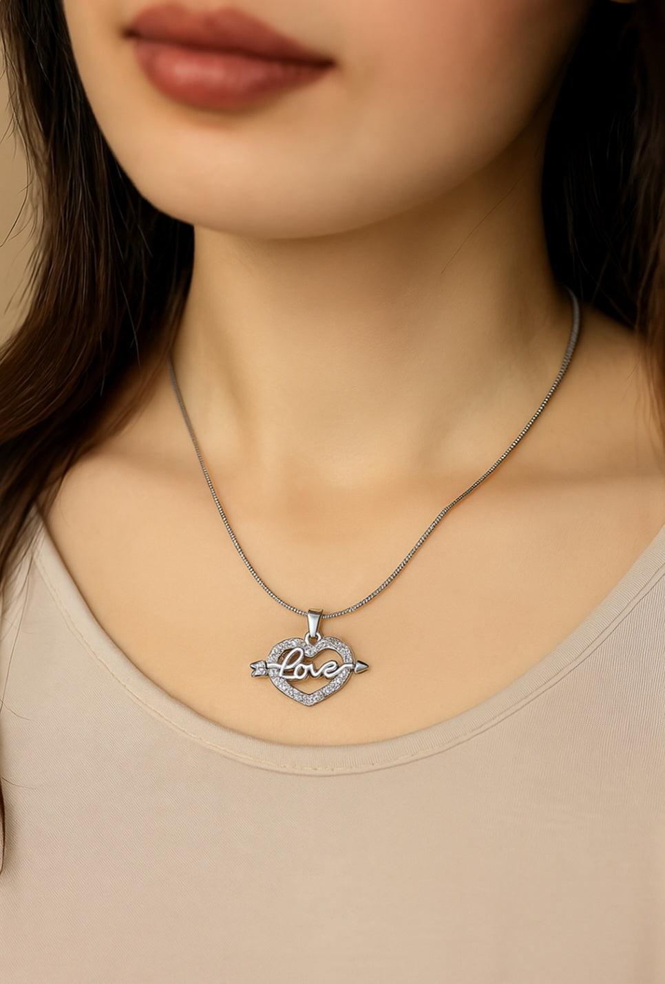 925 Srebrna Ogrlica Love No.039