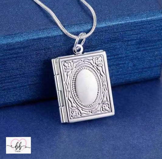 925 Srebrena Ogrlica - Medaljon No.092